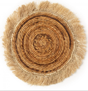 The Banana Raffia Placemat - Natural