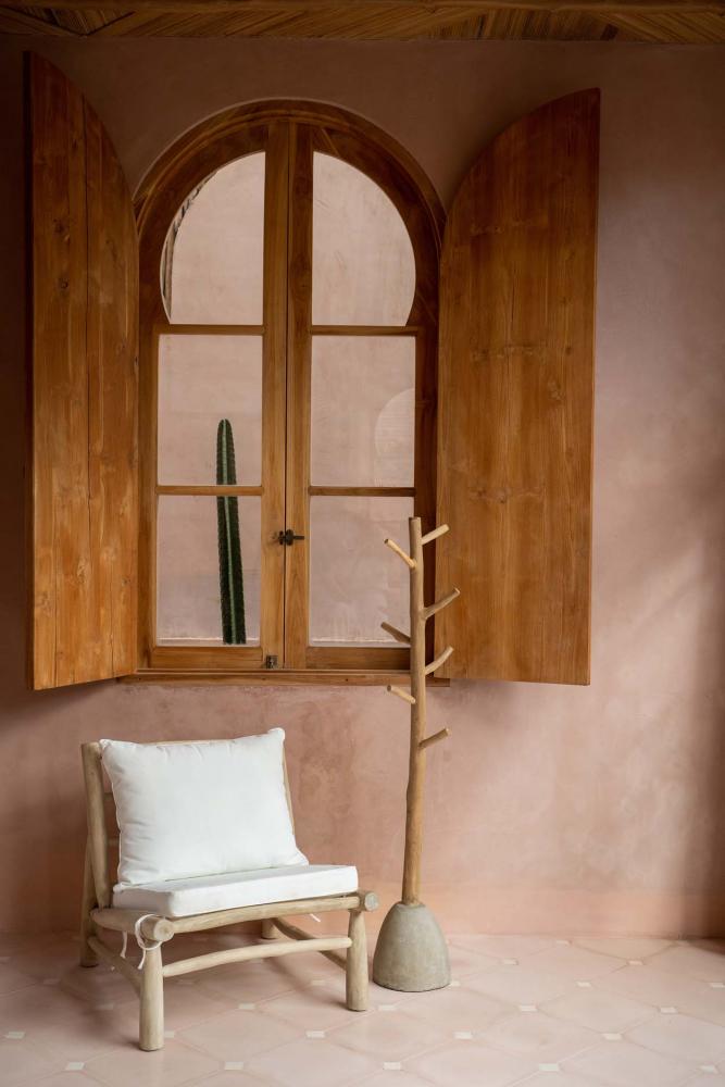 Bazar Bizar | The Concrete Coat Hanger - Natural